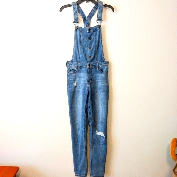 Celebrity Pink Denim - Celebrity Pink Blue Denim Overalls w/ Rip Knee